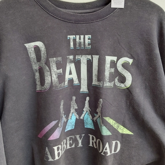 The Beatles Abbey Road crop top sweater medium - Picture 3 of 4